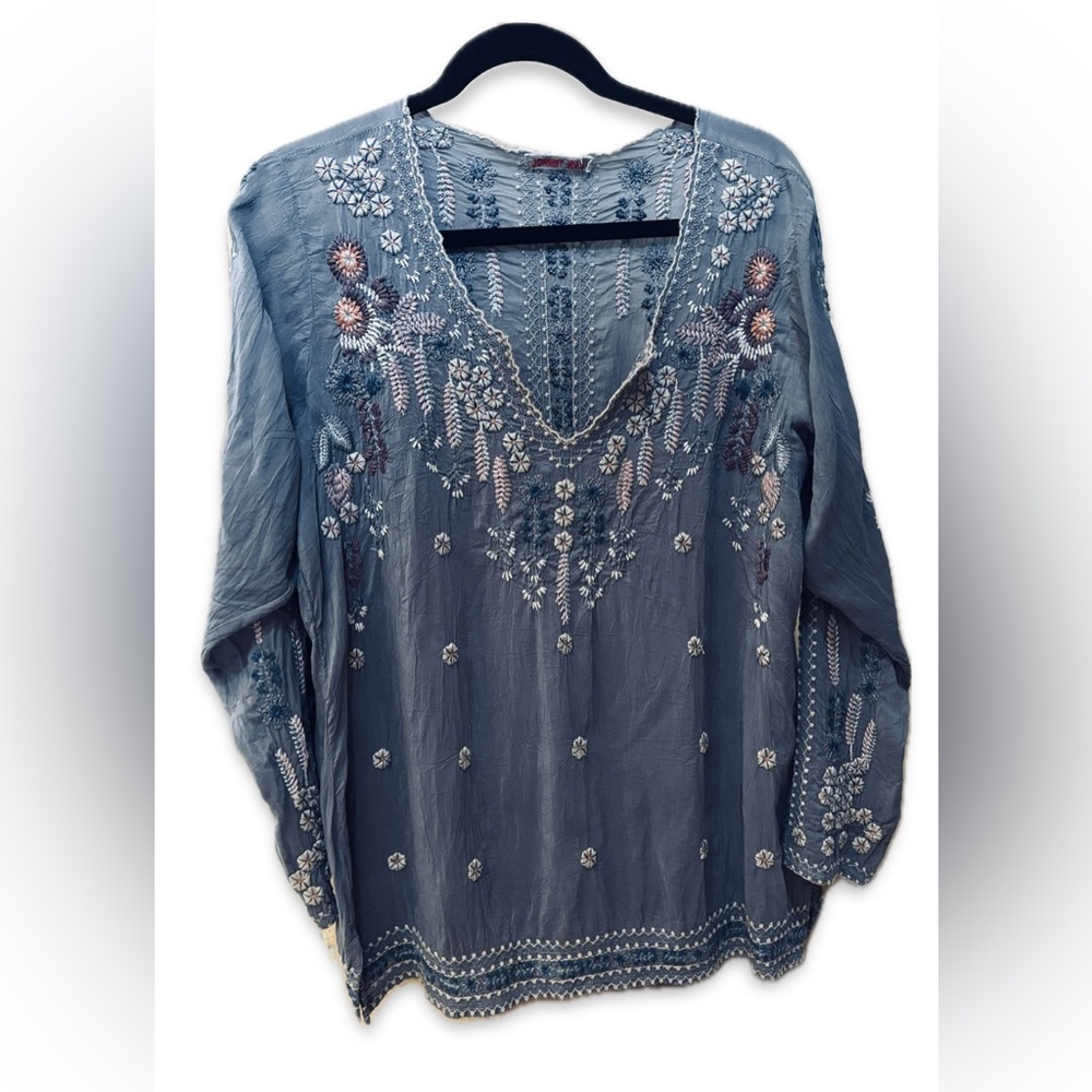 Johnny Was Grey Floral Embroidered Blouse